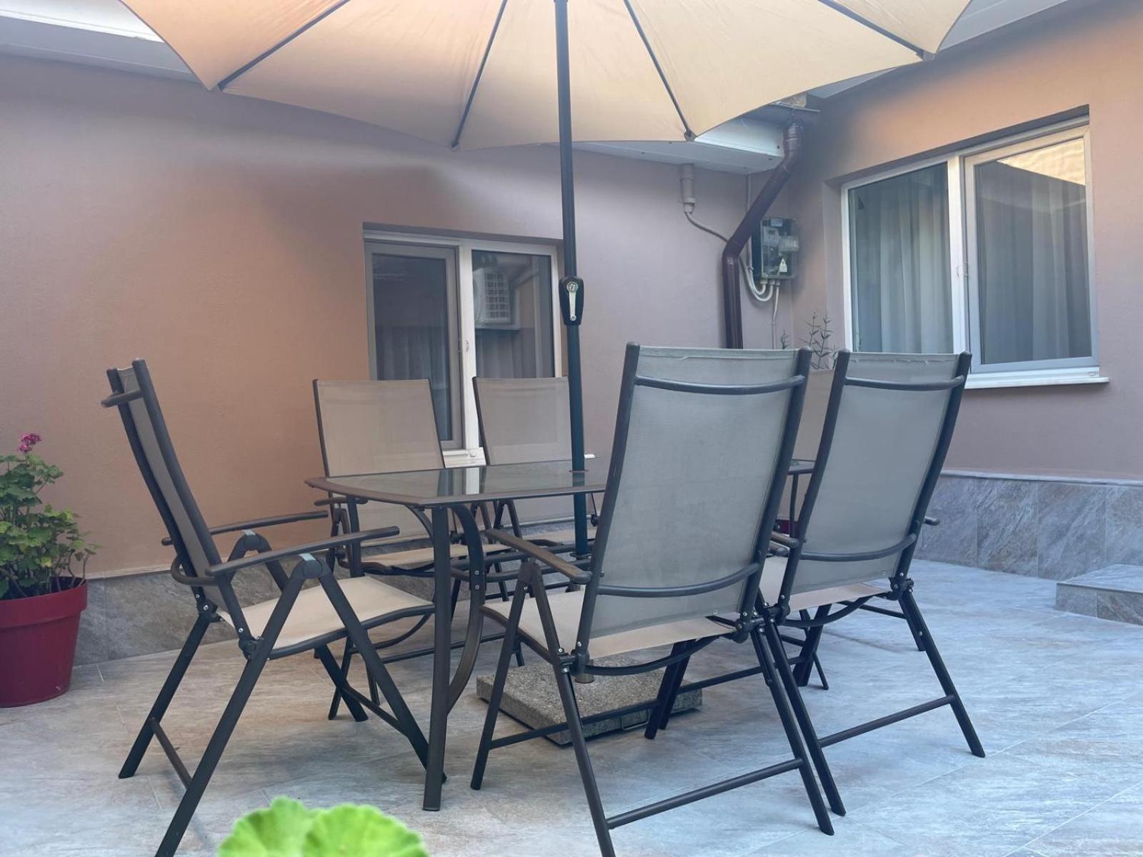 Aminah House Villa Констанца Екстериор снимка
