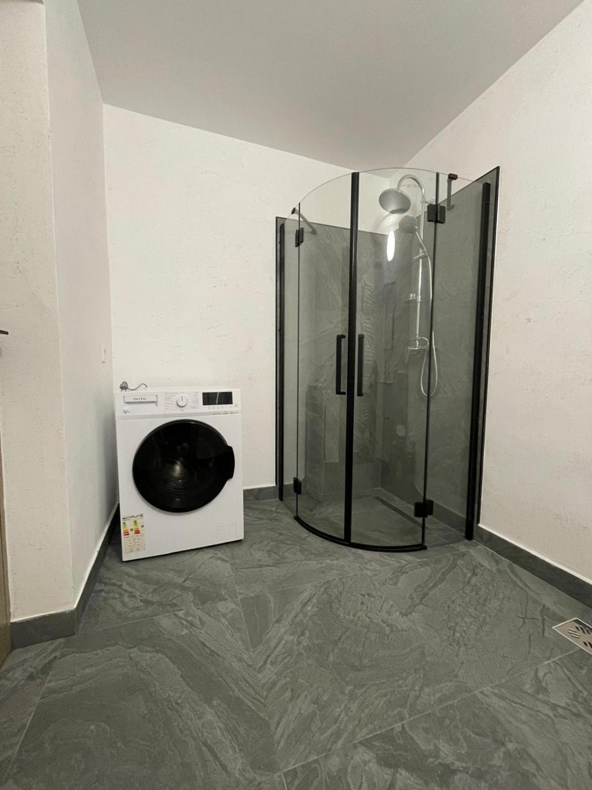 Aminah House Villa Констанца Екстериор снимка